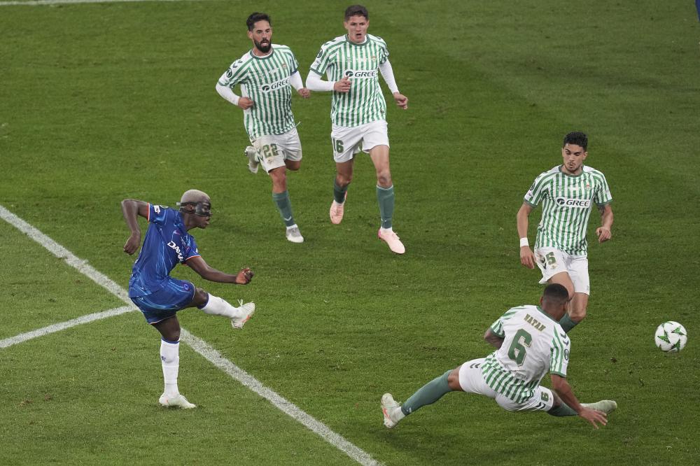 格拉茨风暴0-0诺丁汉森林，吉布斯-怀特失点，多明格斯中柱